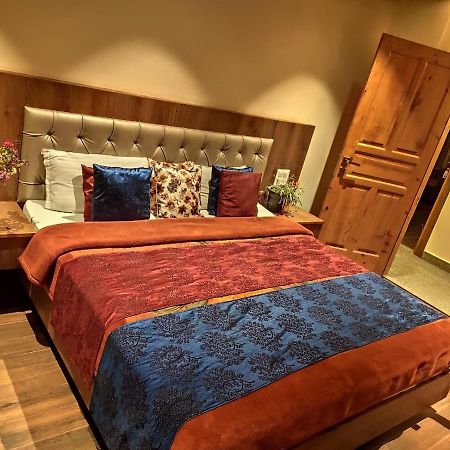 Apple Blossom Hotel Manali  Exterior photo